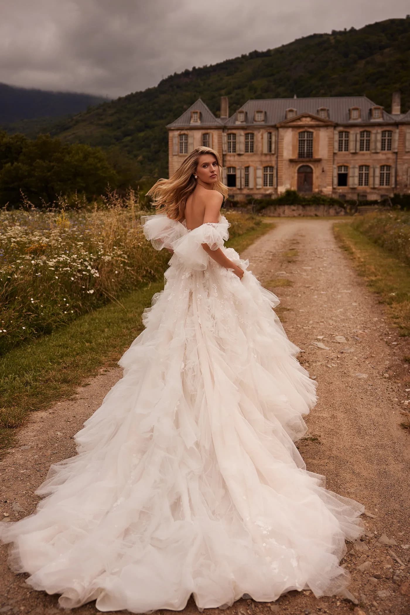 Esmeralda by Luce Sposa, view 5