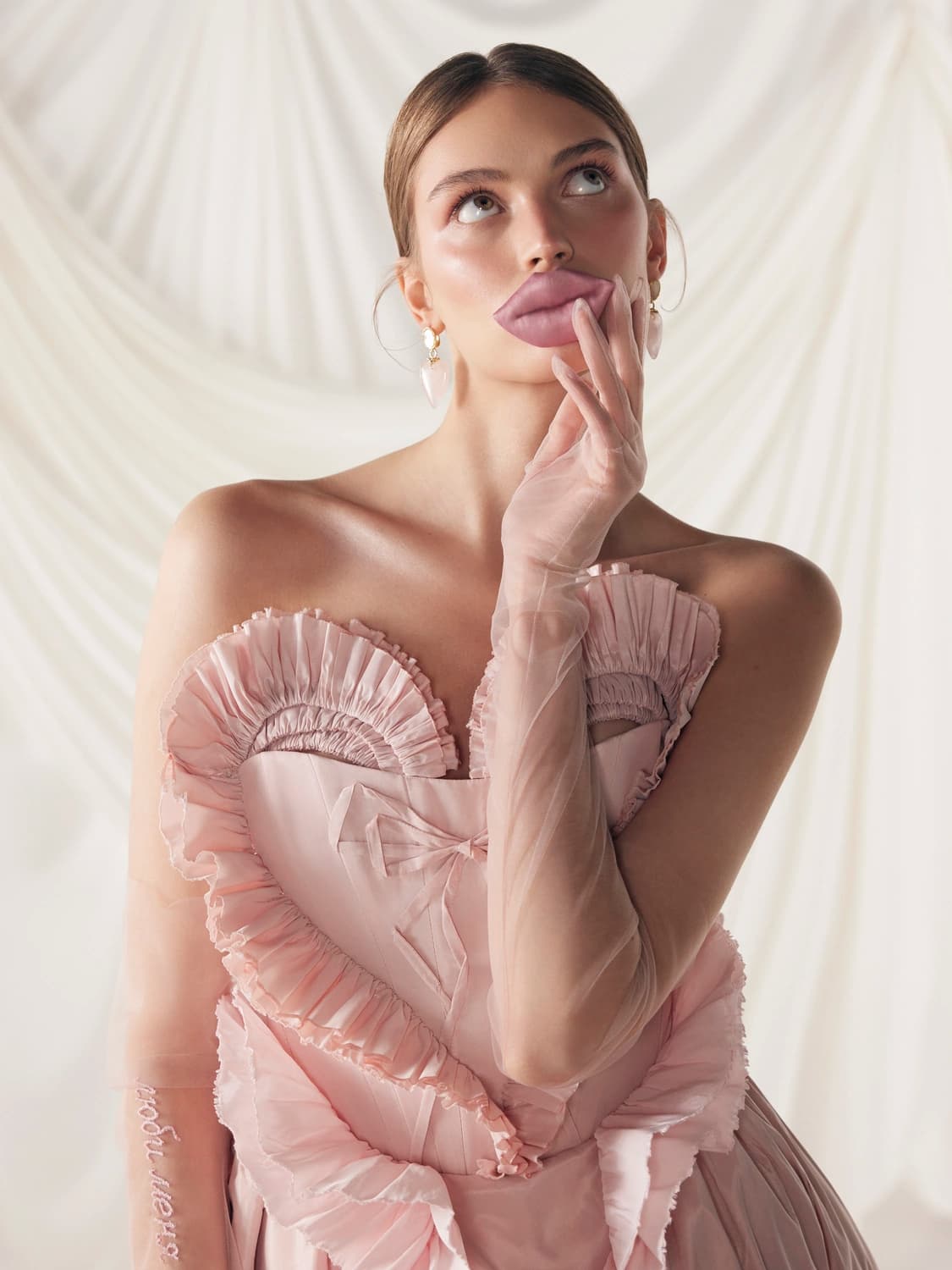 Suzanne by Rara Avis, view 3